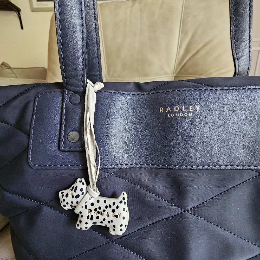 Radley Leather And Nylon Preppy British Navy‎ Quilted Dog Charm Tote Bag